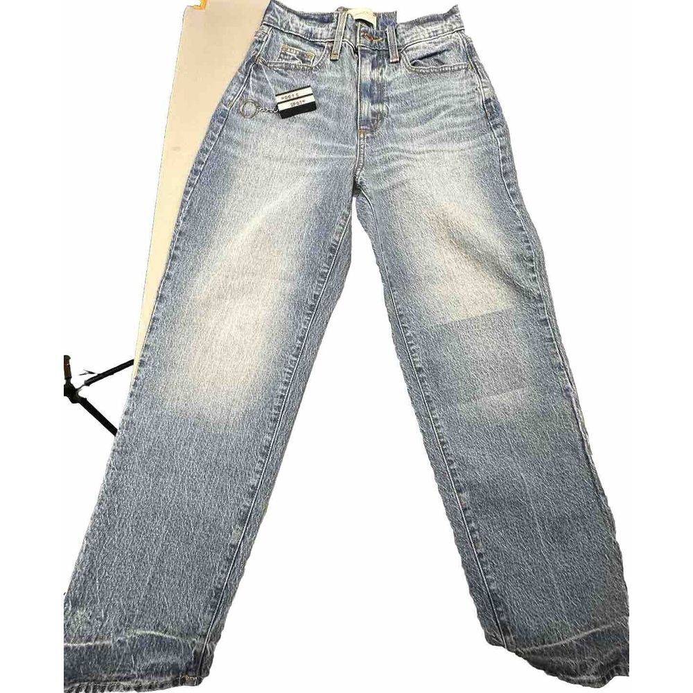 Universal Thread Women's Super-High Rise Vintage Straight Blue Jeans Size 00